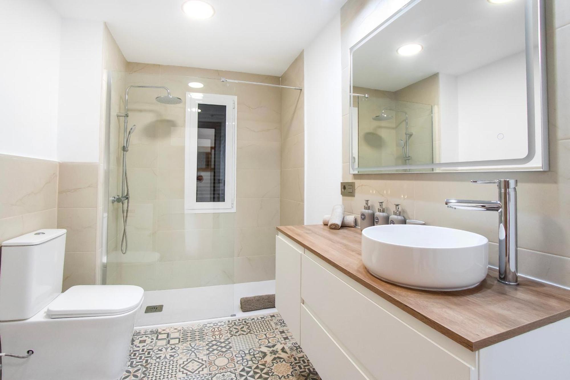Newly Renovated, Luxurious Apartment With A Heated Pool, 259 サンミゲル・デ・アボナ エクステリア 写真